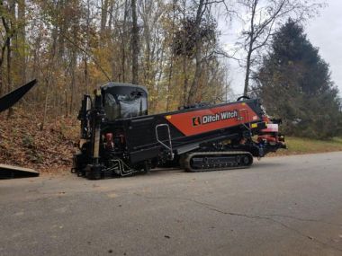 ditch witch directional drill on the street